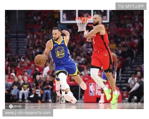 勇士力克快船，库里后撤三分一剑封喉，勇士打快船库里超远三分是哪一场